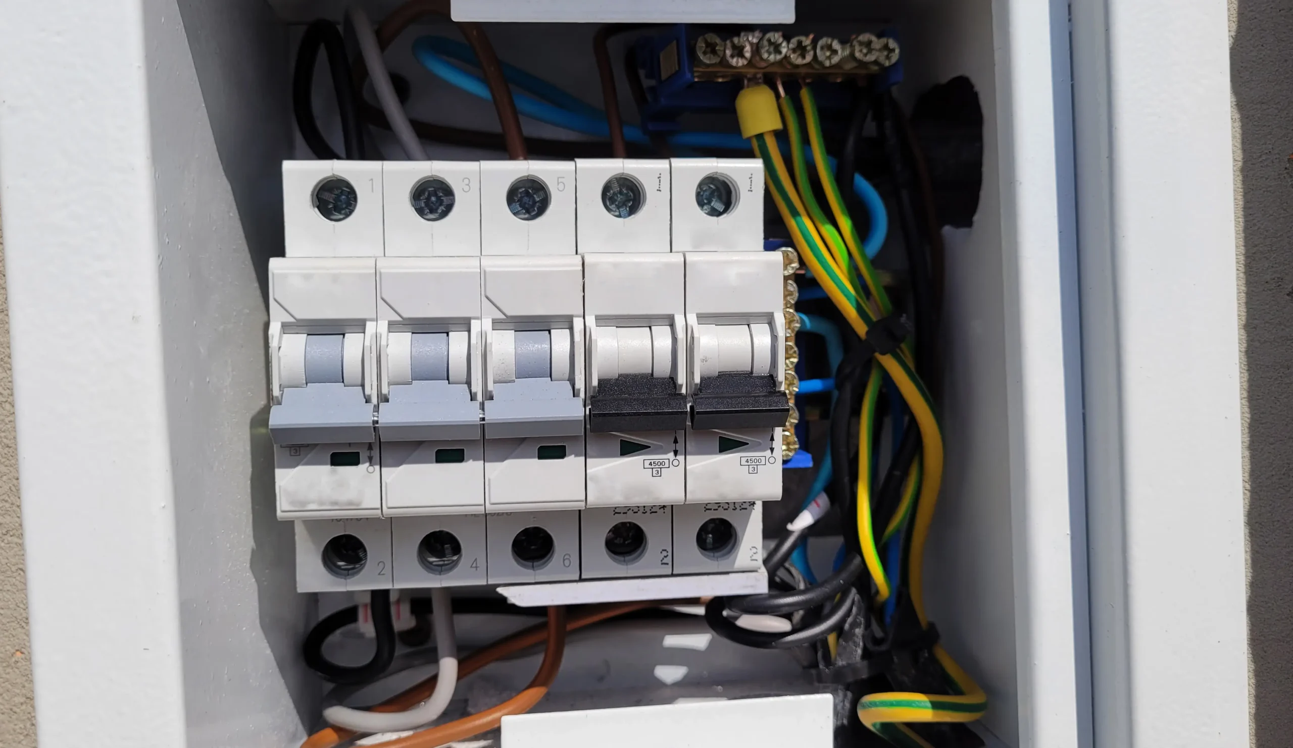 Circuit Breaker Keeps Tripping